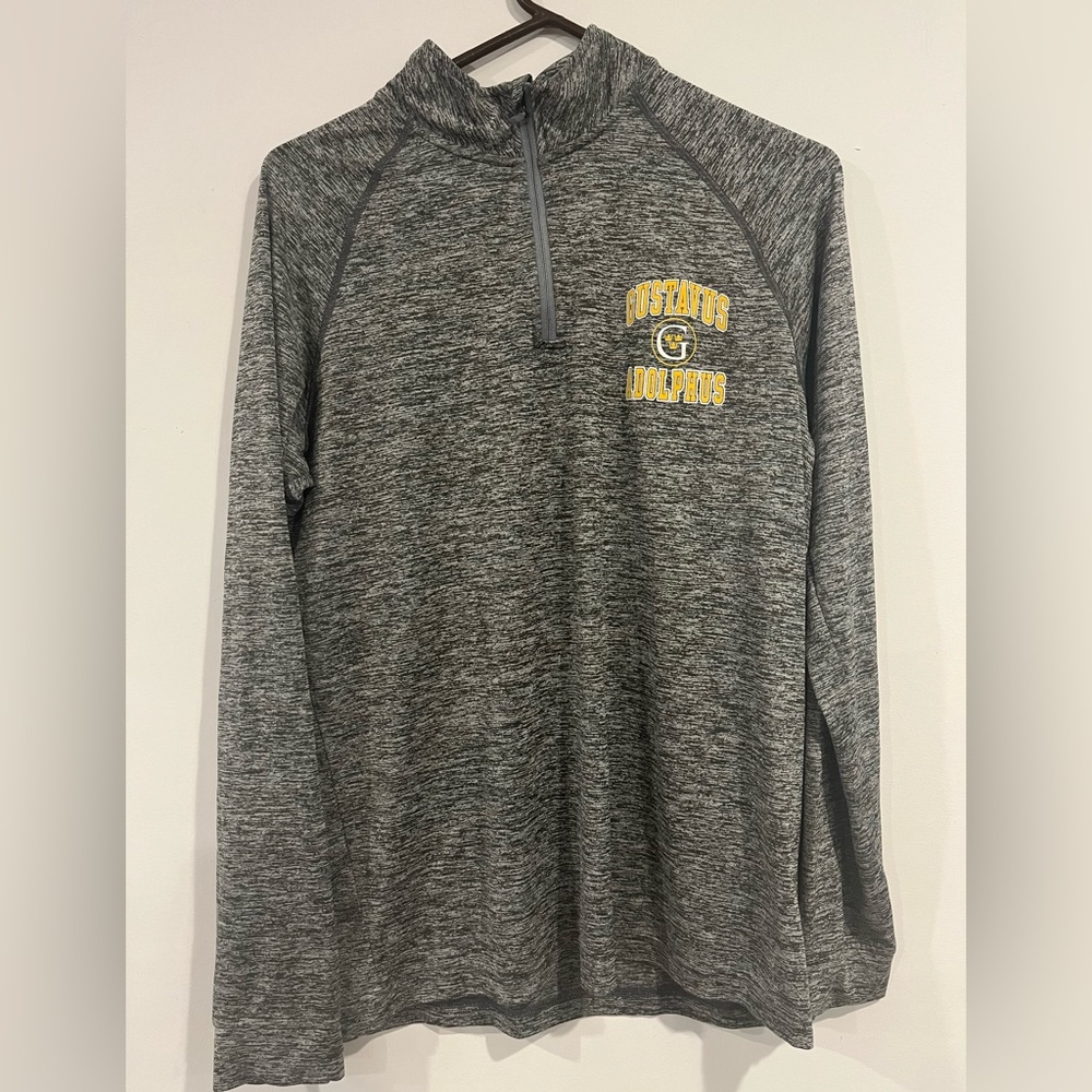Men’s Gustavus Adolphus College shirt